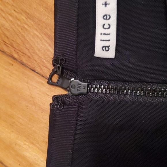 Alice + Olivia Venty Lamb Leather Crossover Pencil Skirt Lamb Leather. Size 0. - Picture 10 of 12